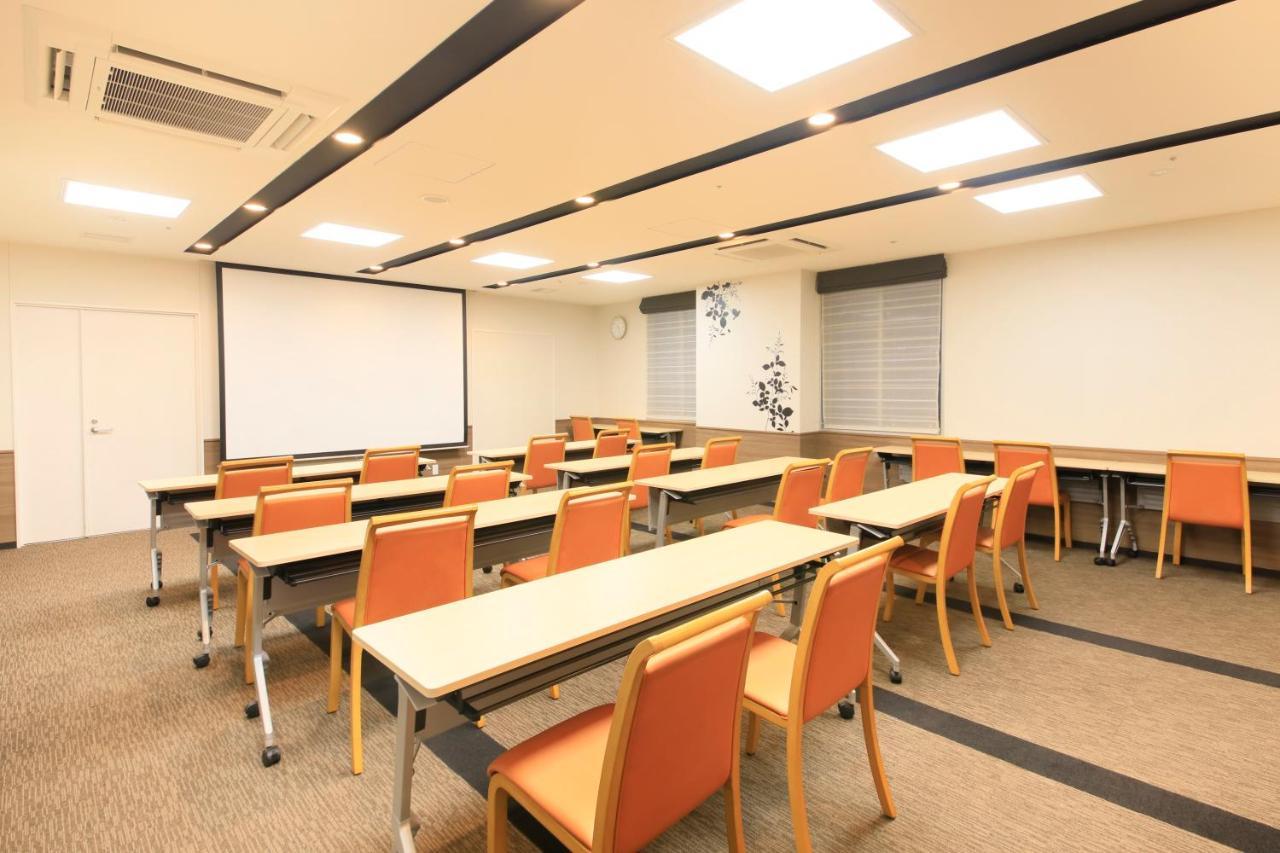 โรงแรมริชมอนด์ ฮิงาชิ โอซาก้า โรงแรม